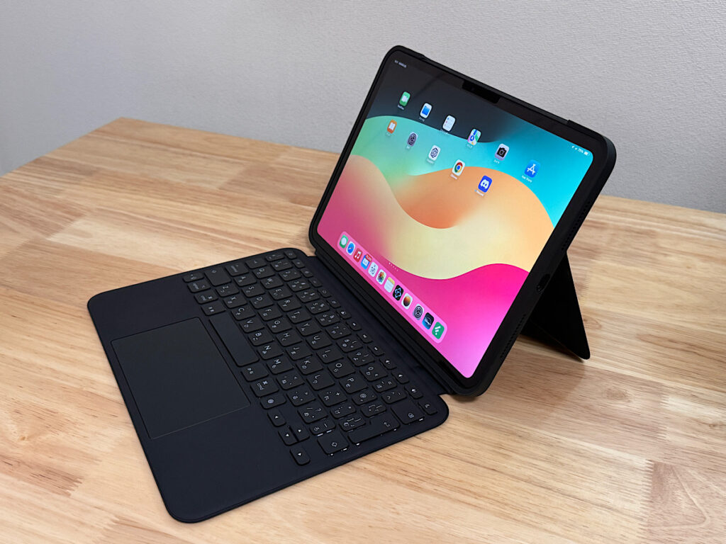【徹底レビュー】iPad Pro M4 Combo Touch - Magic Keyboardに匹敵する最高のiPadアクセサリー！