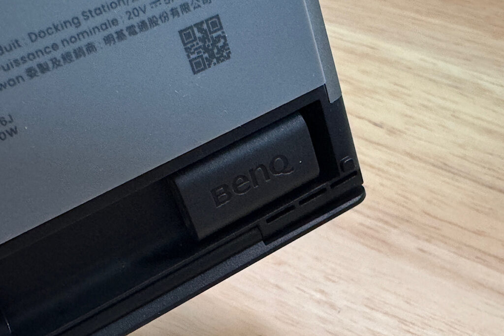 BenQ GR10 7-in-1 USB4 マルチハブレビュー！スマホスタンド付きの4K・8K対応多機能ハブ