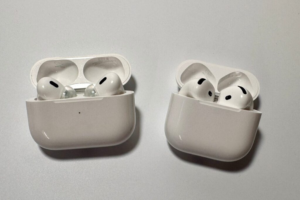 AirPods 4とAirPods Proの違いを比較！AirPods 4がおすすめ