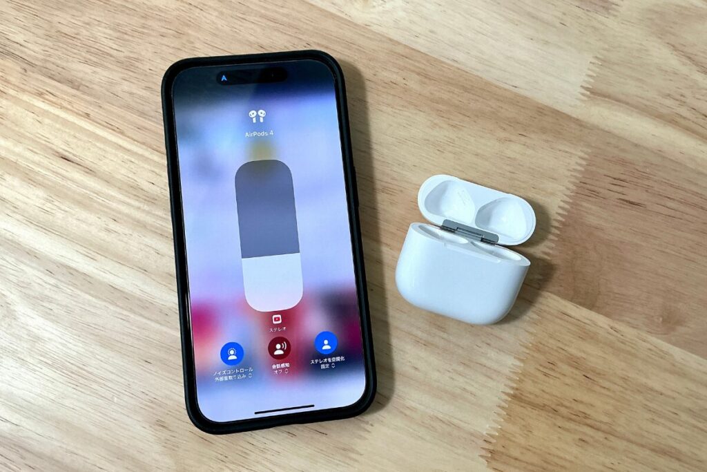 AirPods 4とAirPods Proの違いを比較！AirPods 4がおすすめ