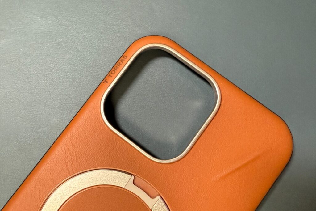 TORRAS Ostand Q3レザートーン 本革級の上質感と最強スタンドでiPhoneを格上げ