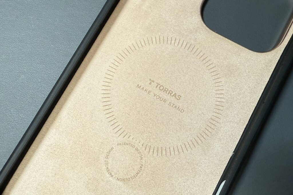 TORRAS Ostand Q3レザートーン 本革級の上質感と最強スタンドでiPhoneを格上げ