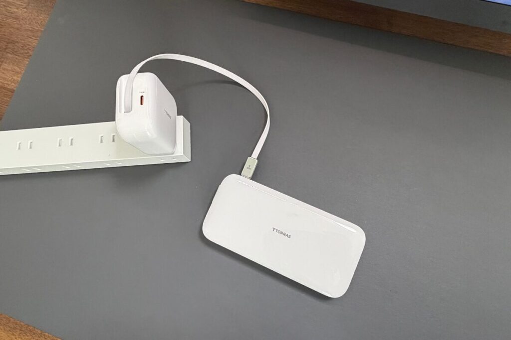 TORRAS FlexLine 67W＆巻き取り式モバイルバッテリー徹底レビュー！ケーブルいらずで充電ストレスゼロに