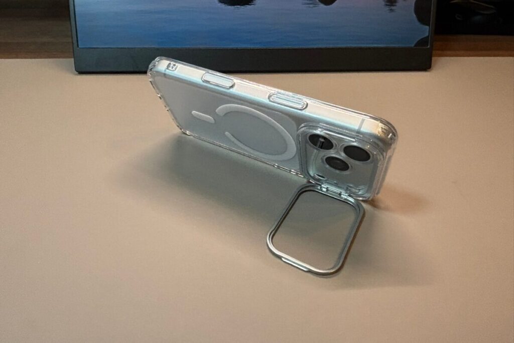 【本音レビュー】ESR iPhoneケースレビュー！iPhoneで失敗しないクリアケースはこれ