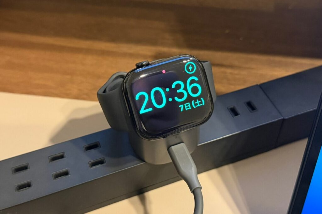TORRAS Flasheye For Apple Watch 充電器 2in1 45Wレビュー！充電環境を1台にしたら毎日が驚くほどラクになった