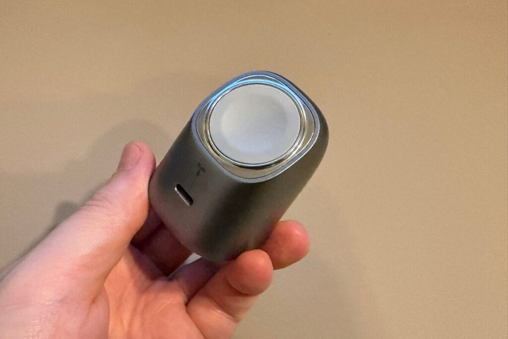 TORRAS Flasheye For Apple Watch 充電器 2in1 45Wレビュー！充電環境を1台にしたら毎日が驚くほどラクになった