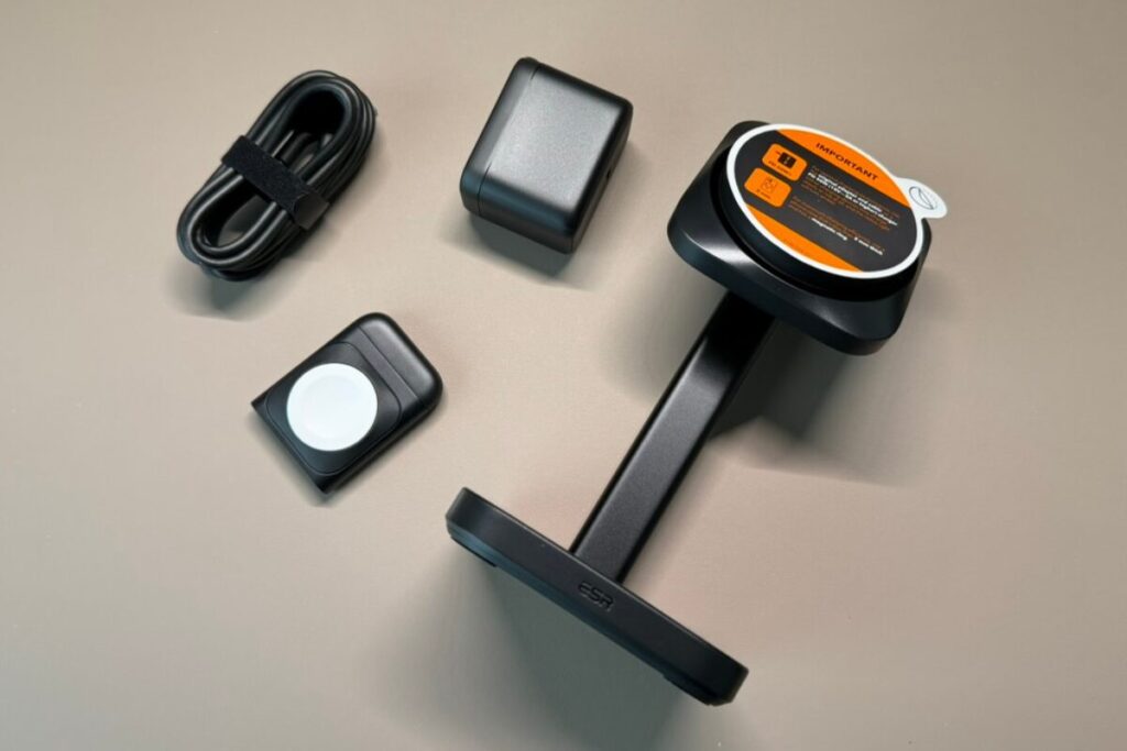 ESR 3in1 充電器 Qi2.2認証25Wレビュー！ワイヤレスなのに速い？発熱・本音評価まとめ