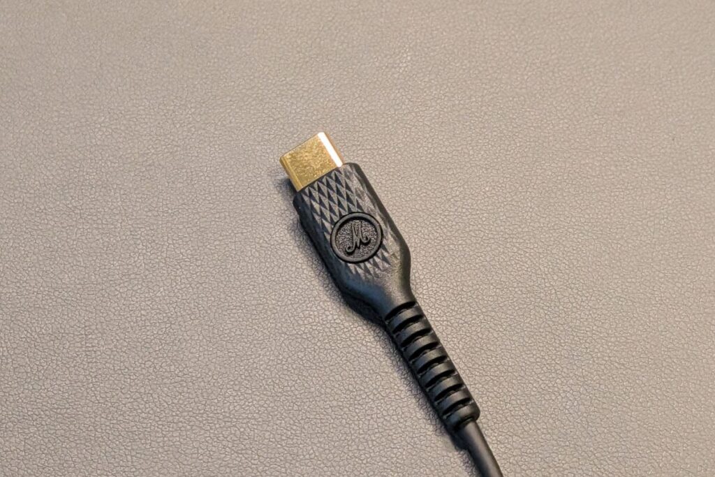 Marshall Mode USB-Cレビュー！Bluetoothに疲れた人へ｜遅延ゼロ＆充電不要の快適すぎる有線イヤホンの本音