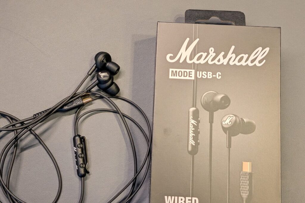 Marshall Mode USB-Cレビュー！Bluetoothに疲れた人へ｜遅延ゼロ＆充電不要の快適すぎる有線イヤホンの本音