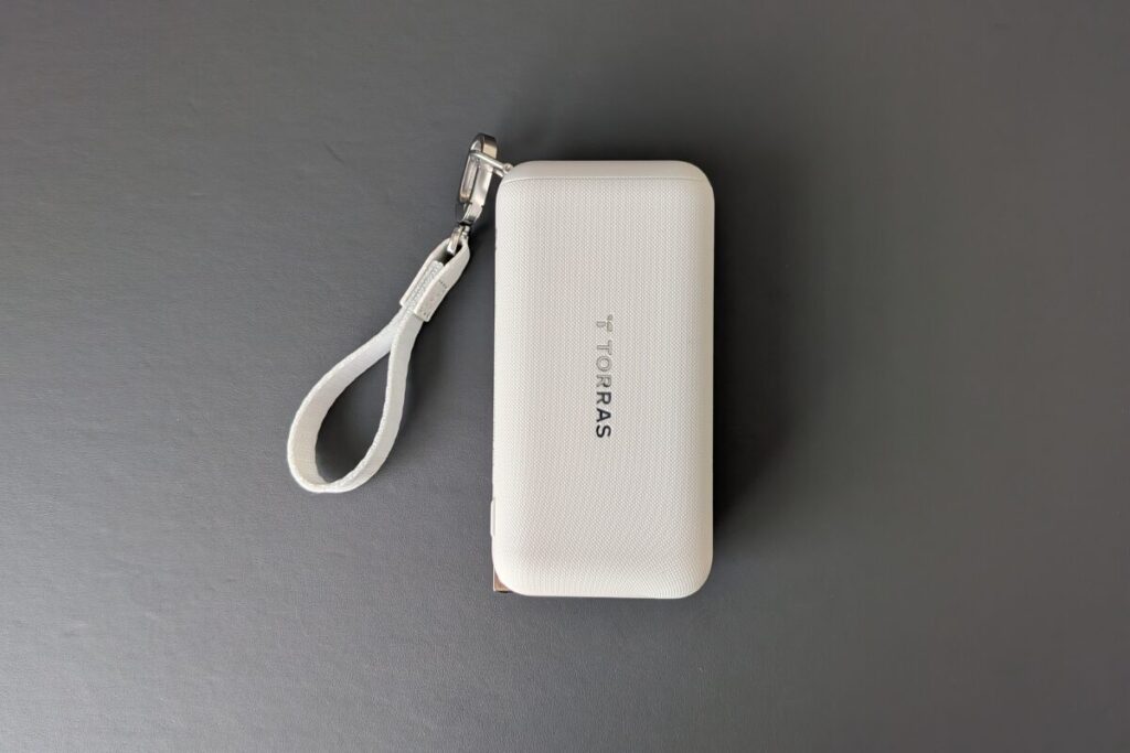 TORRAS FlexLine 3-in-1 Cubeレビュー!充電器もケーブルもこれ1台で完結